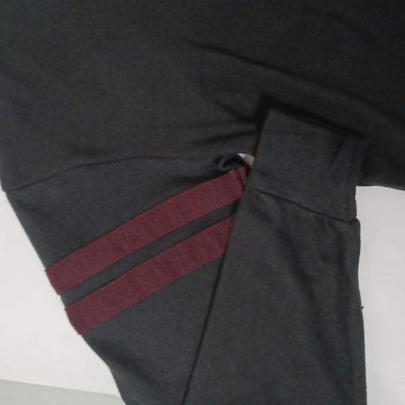 ✨3/$25✨Harlow Black Fine Gauge Sweater - XS - Picture 5 of 7